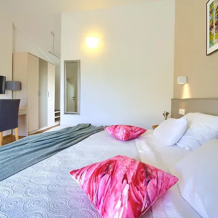 Adrimar Vrbnik (Primorje-Gorski Kotar)