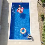 Villa Adrimar