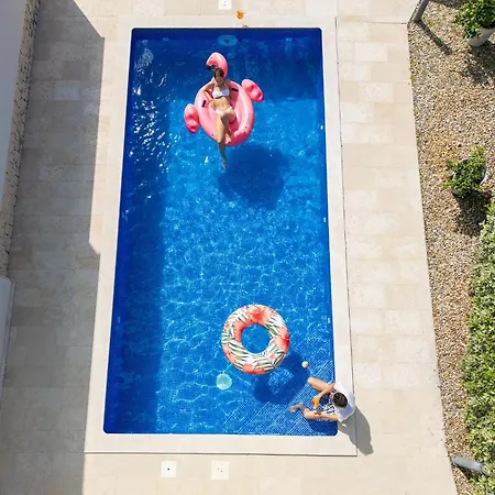 Villa Adrimar
